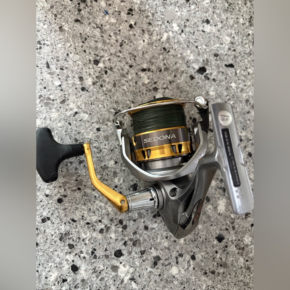 Shimano Sedona Fishing Reel - Gold and Silver